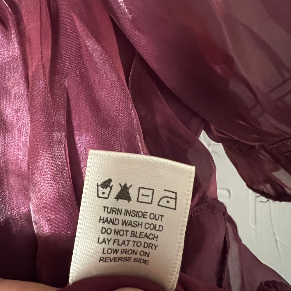 Thirty Thirty Metallic Organza Babydoll Top Puff Sleeve Burgundy Size Small - Picture 9 of 10
